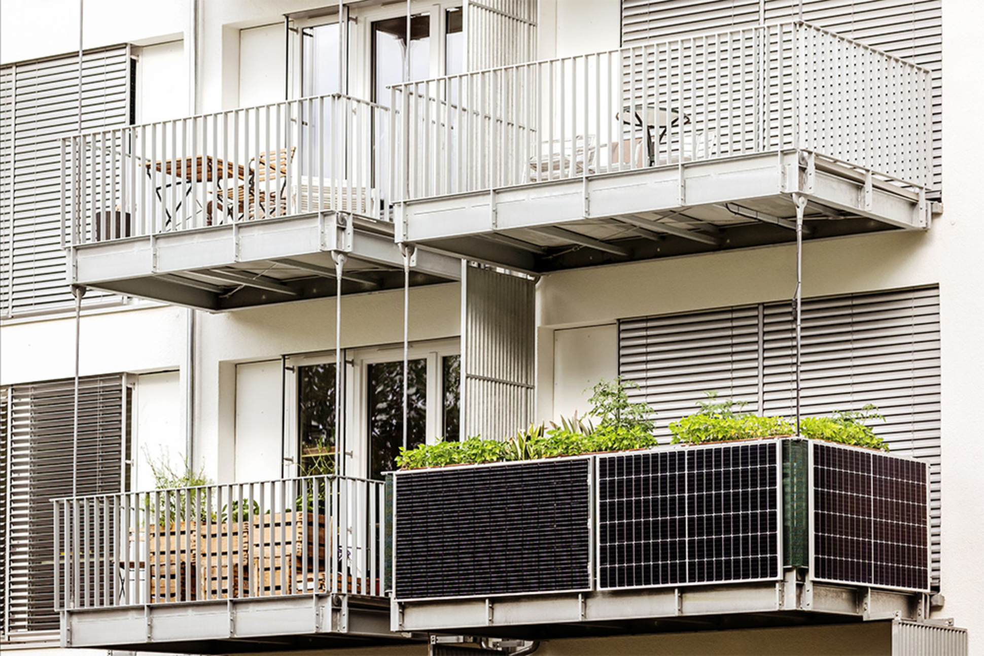 Balkon­kraftwerk bei Amperion Energy GmbH in Reudelsterz